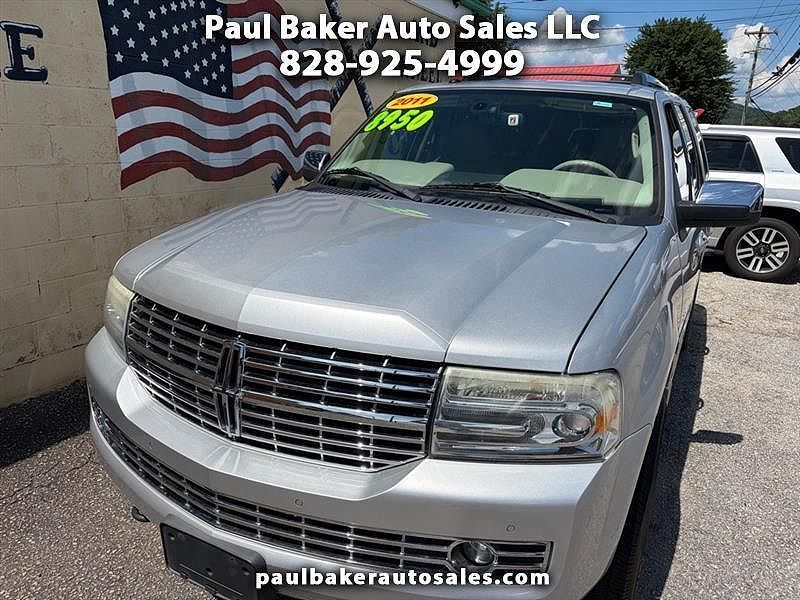 2011 LINCOLN Navigator
