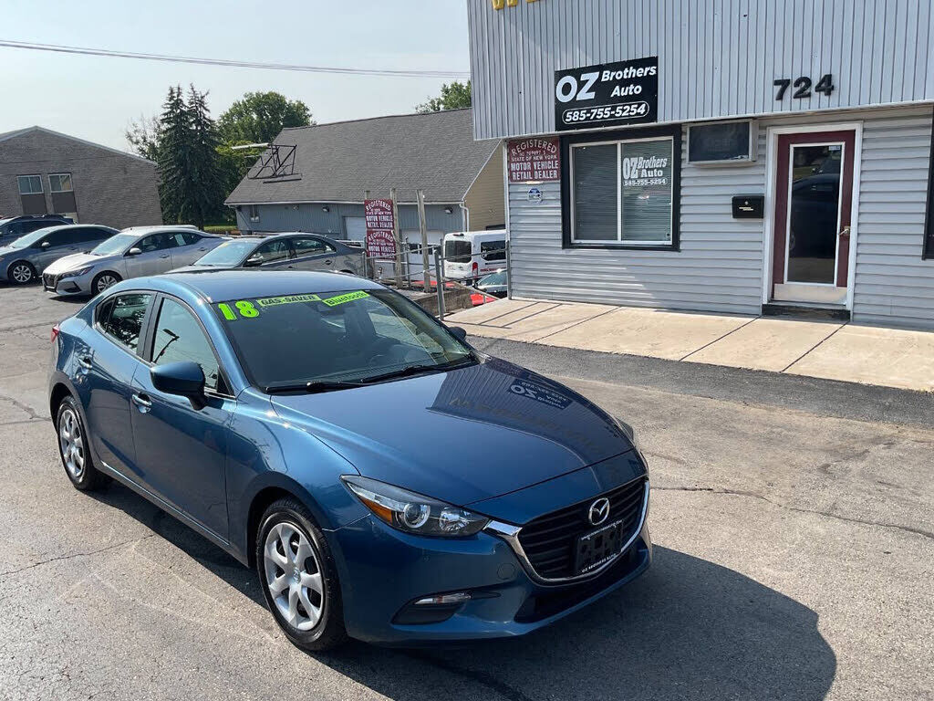 2018 MAZDA Mazda3