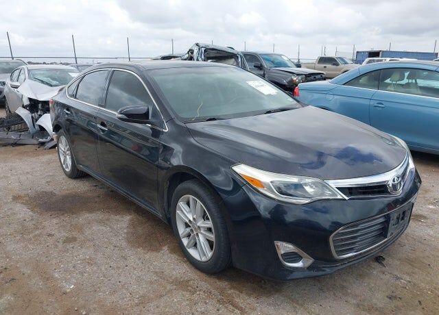 2014 TOYOTA Avalon