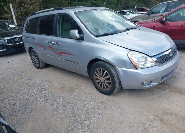 2011 KIA Sedona