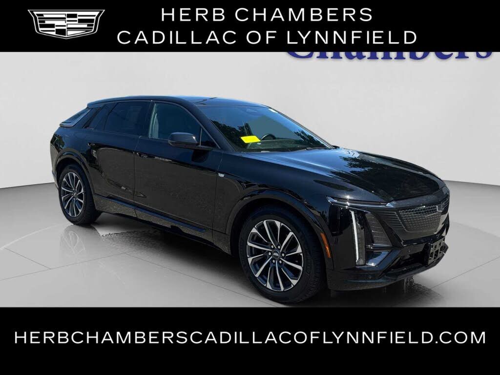 2024 CADILLAC Lyriq