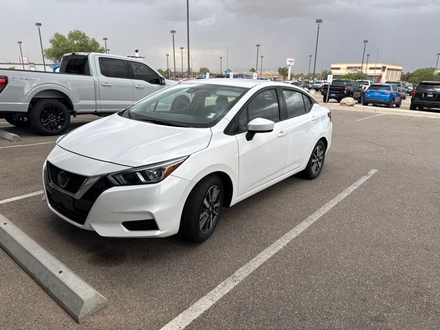 2022 NISSAN Versa