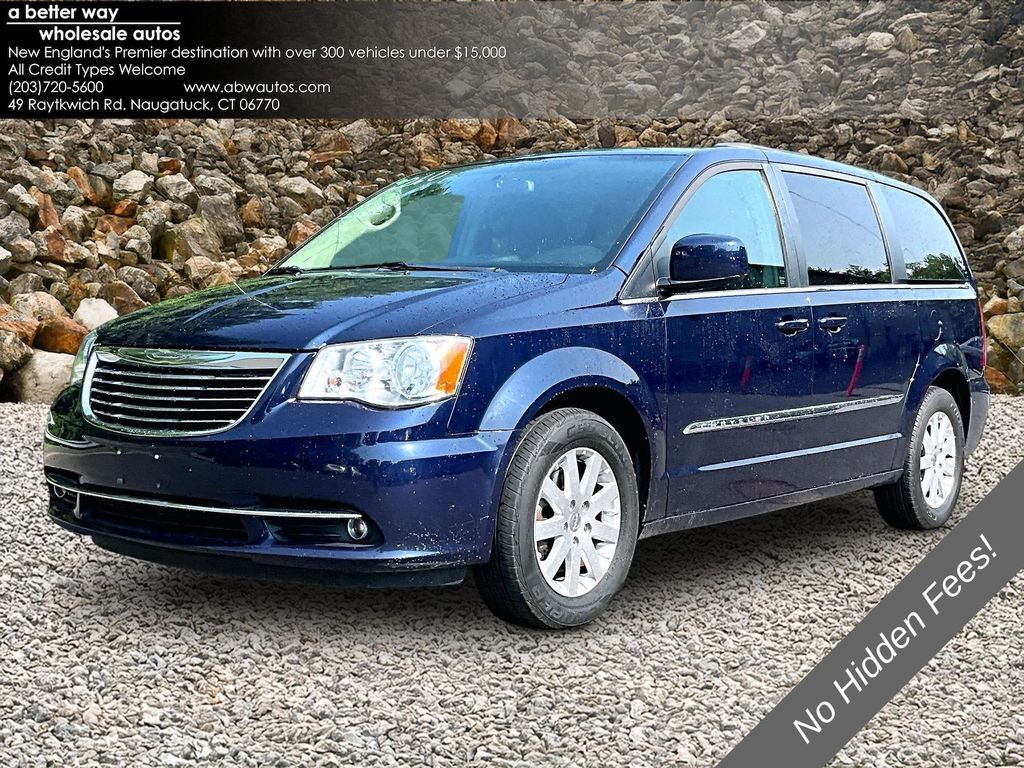 2015 CHRYSLER Town and Country