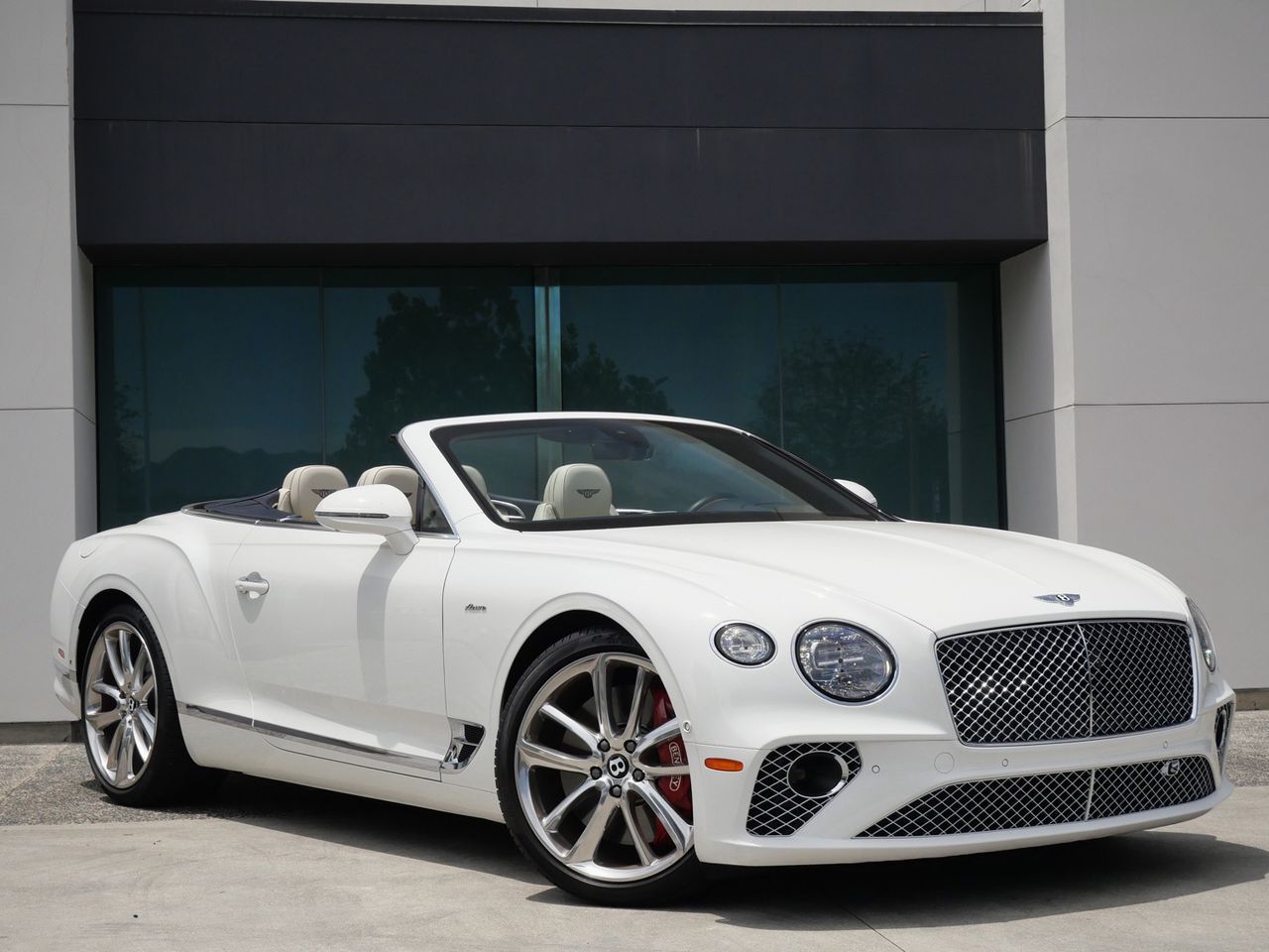 2023 BENTLEY Continental