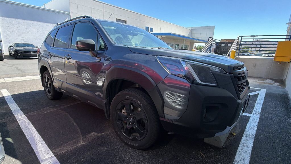 2023 SUBARU Forester