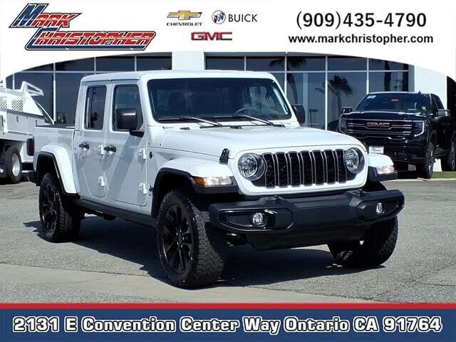 2025 JEEP Gladiator