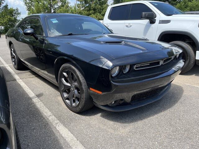 2018 DODGE Challenger