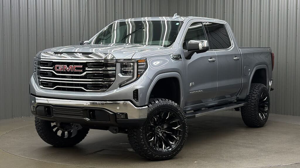 2024 GMC Sierra