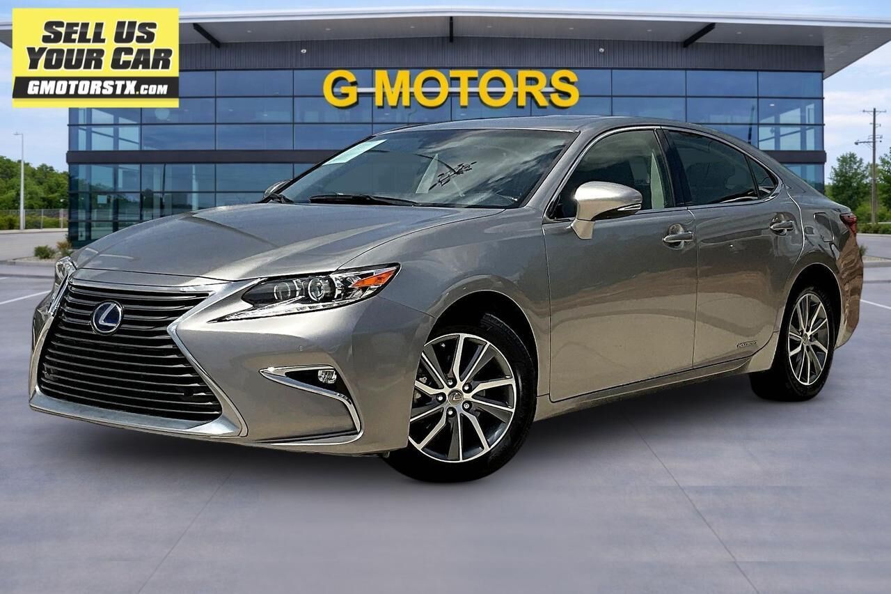 2017 LEXUS ES