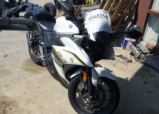 2017 YAMAHA YZF