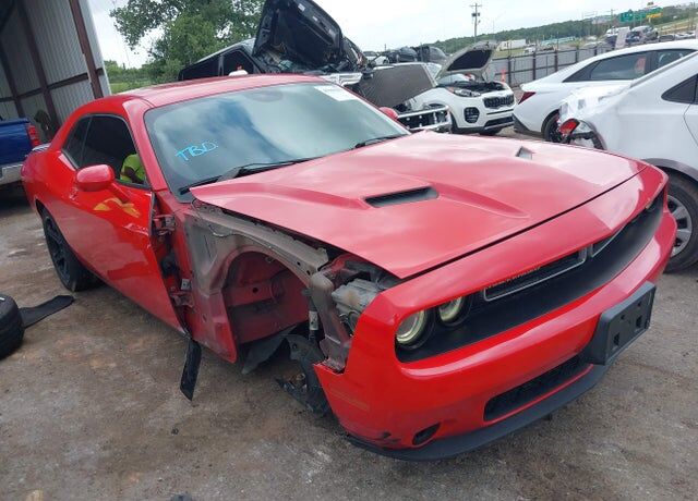 2016 DODGE Challenger