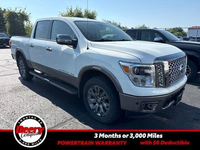 2019 NISSAN Titan