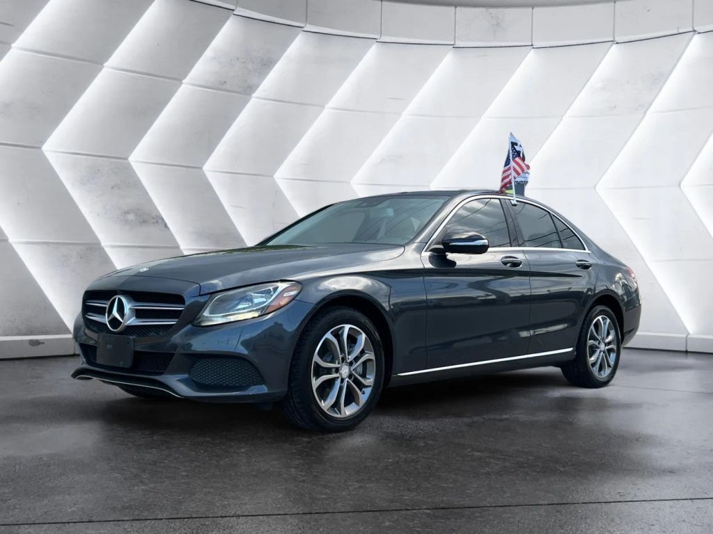 2016 MERCEDES-BENZ C-Class