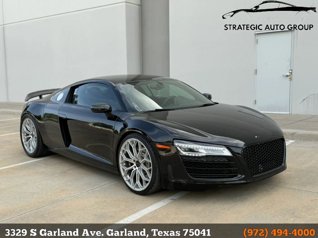 2015 AUDI R8