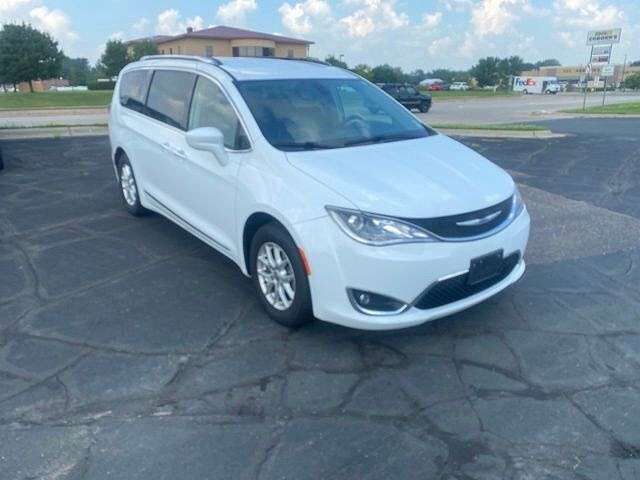 2020 CHRYSLER Pacifica