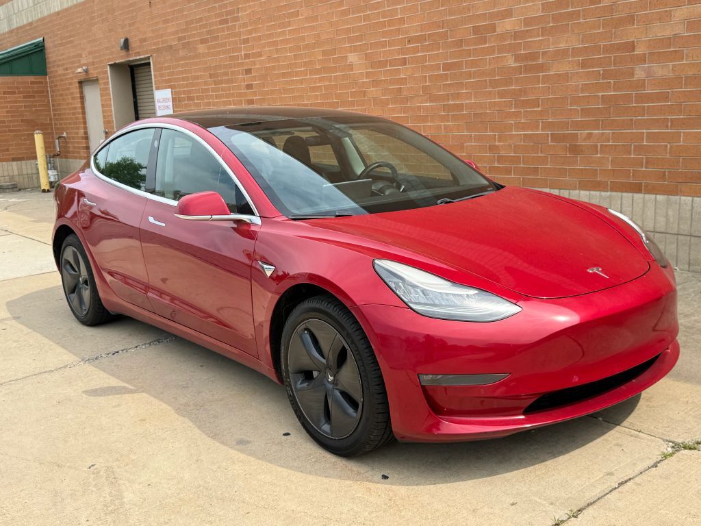 2019 TESLA Model 3