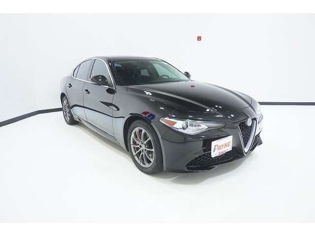 2017 ALFA ROMEO Giulia