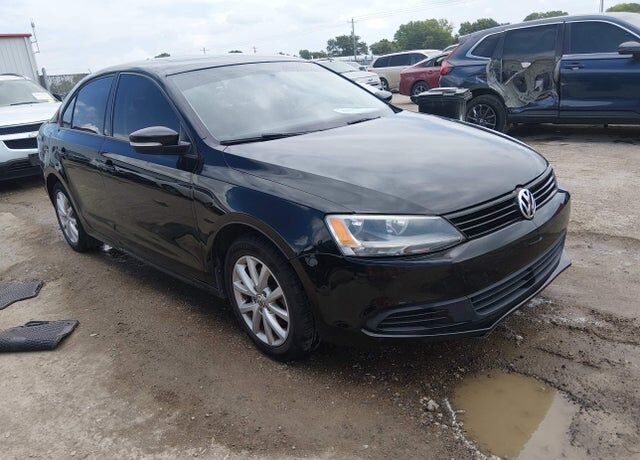 2012 VOLKSWAGEN Jetta