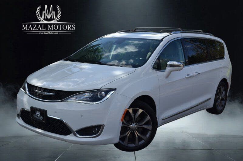 2017 CHRYSLER Pacifica