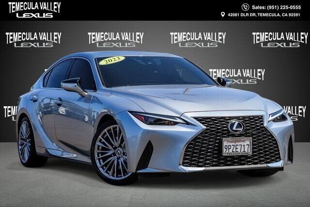 2023 LEXUS IS
