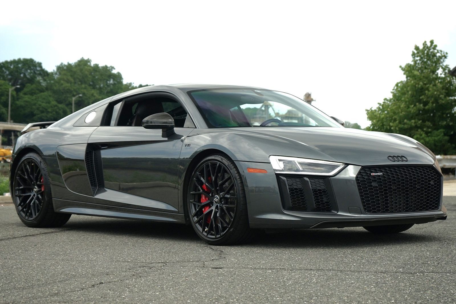 2018 AUDI R8