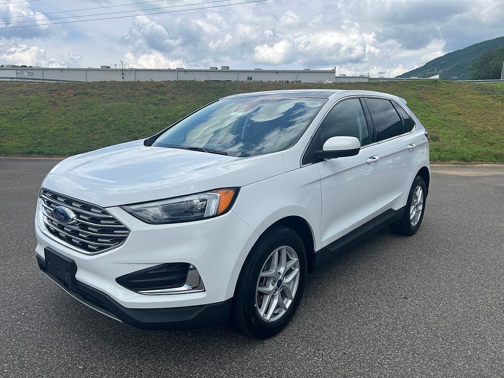 2022 FORD Edge