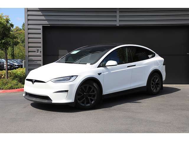 2024 TESLA Model X