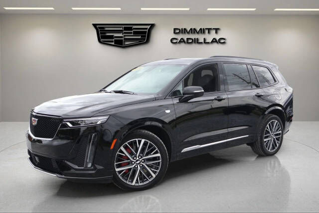 2025 CADILLAC XT6