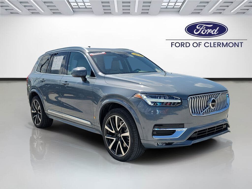 2023 VOLVO XC90