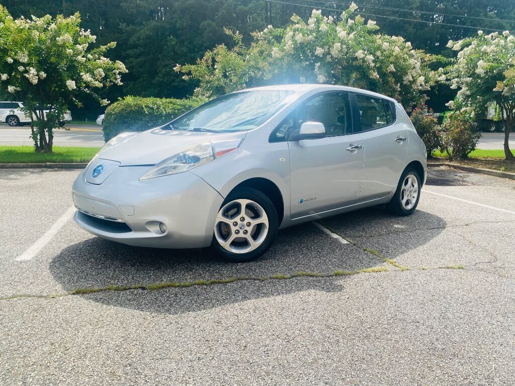 2012 NISSAN Leaf