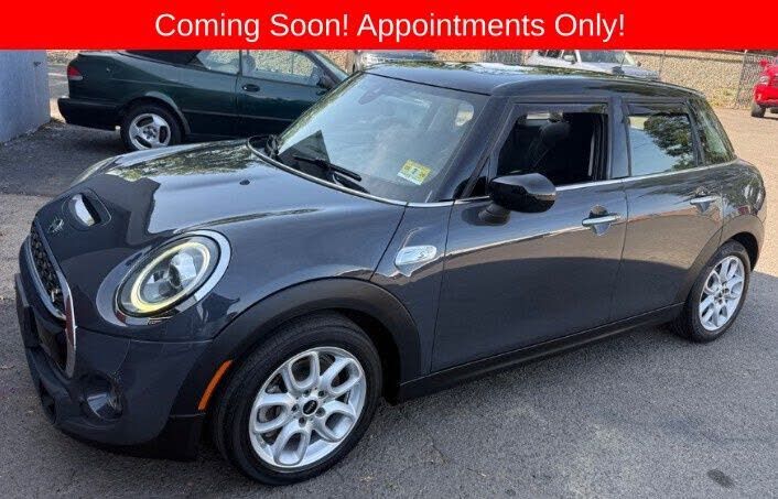 2021 MINI Cooper