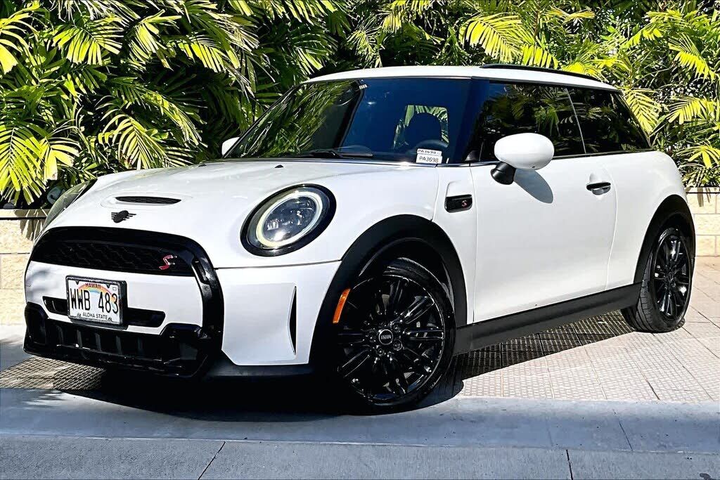 2023 MINI Hardtop