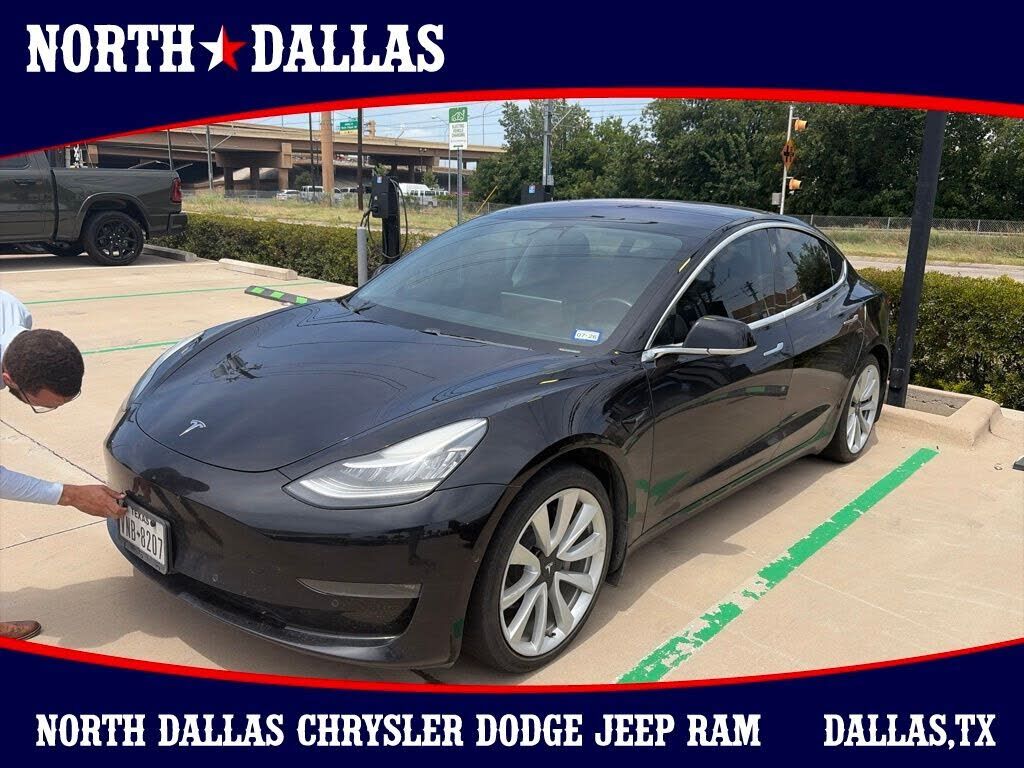 2018 TESLA Model 3