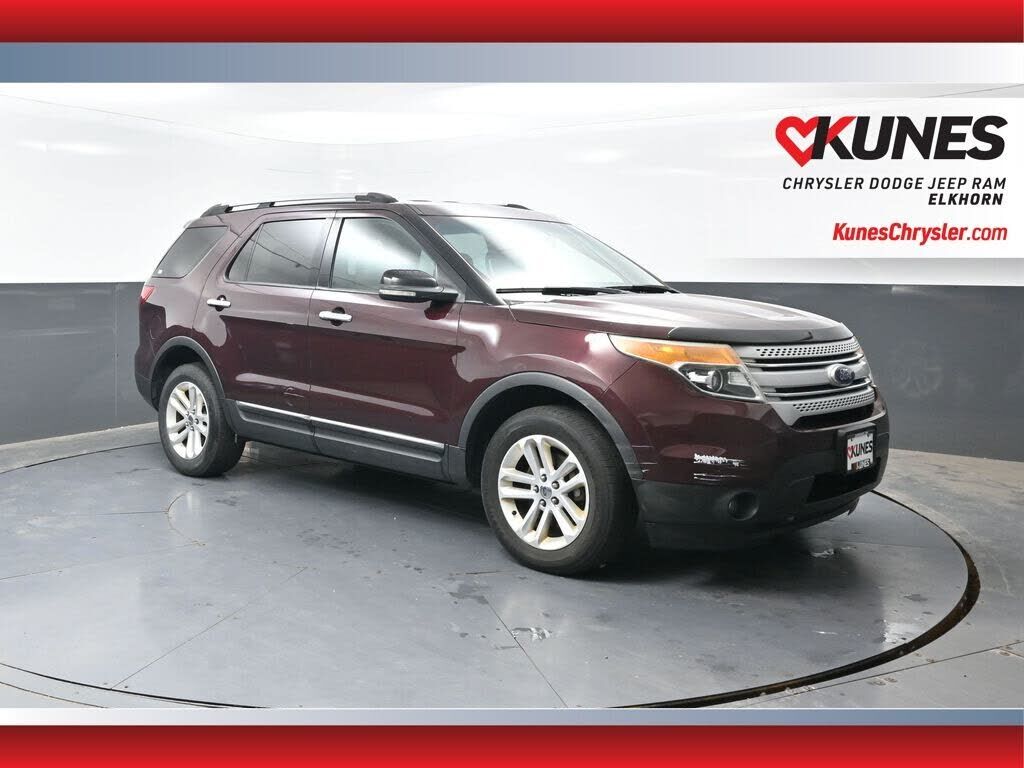 2011 FORD Explorer