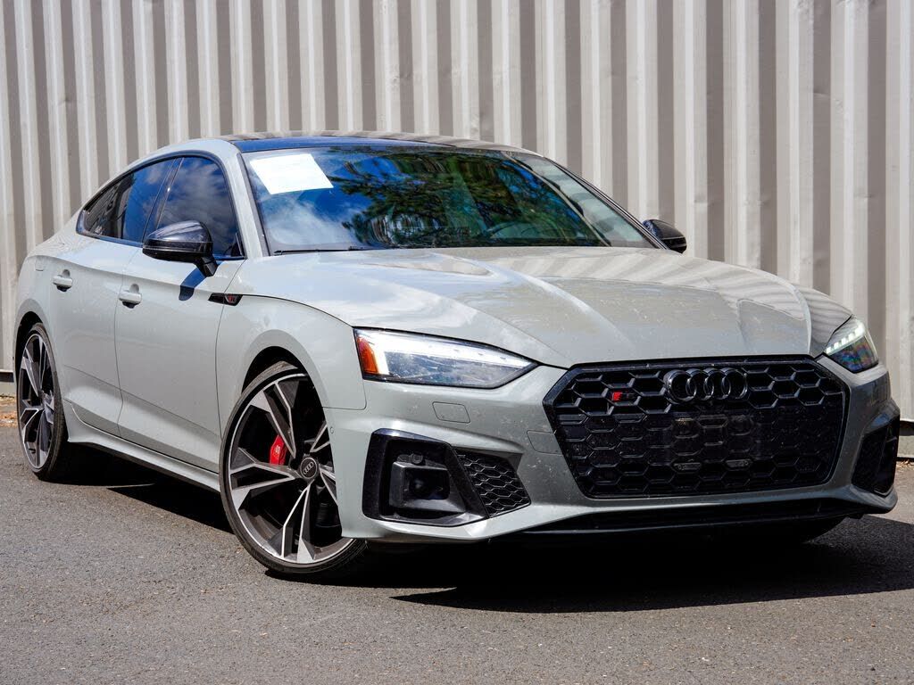 2022 AUDI S5