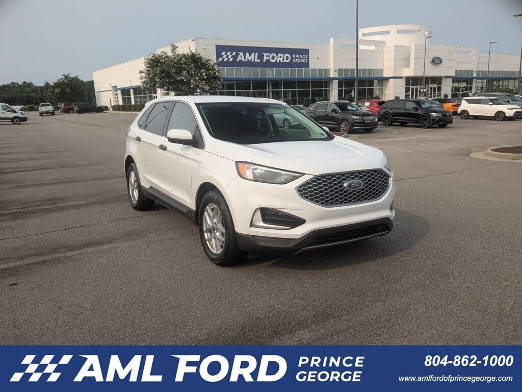 2023 FORD Edge