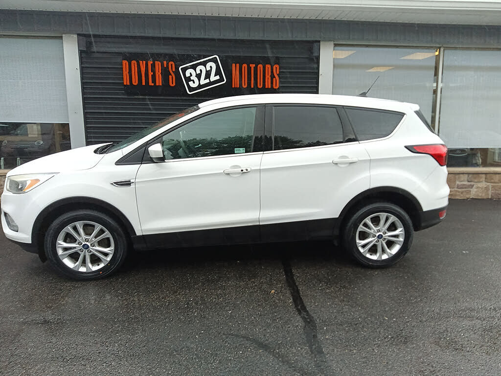 2019 FORD Escape