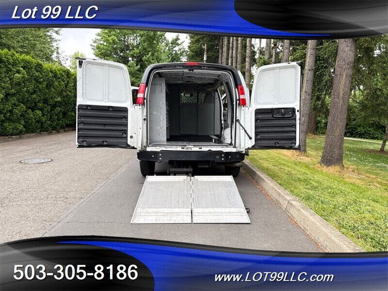 2019 CHEVROLET Express