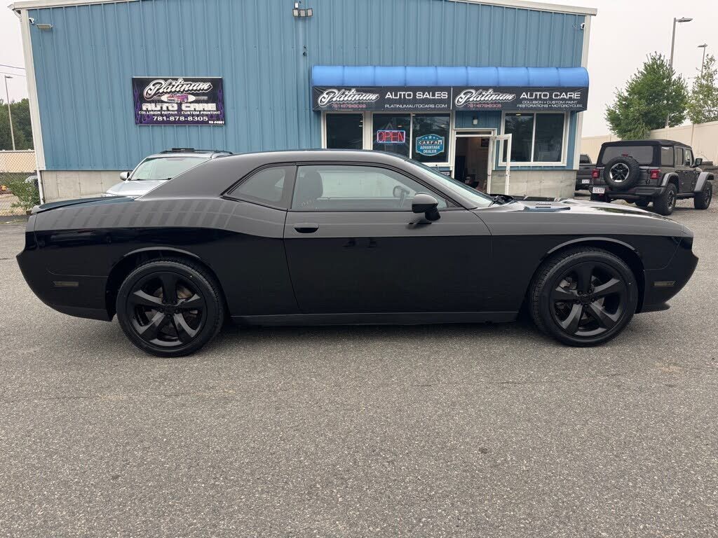 2012 DODGE Challenger