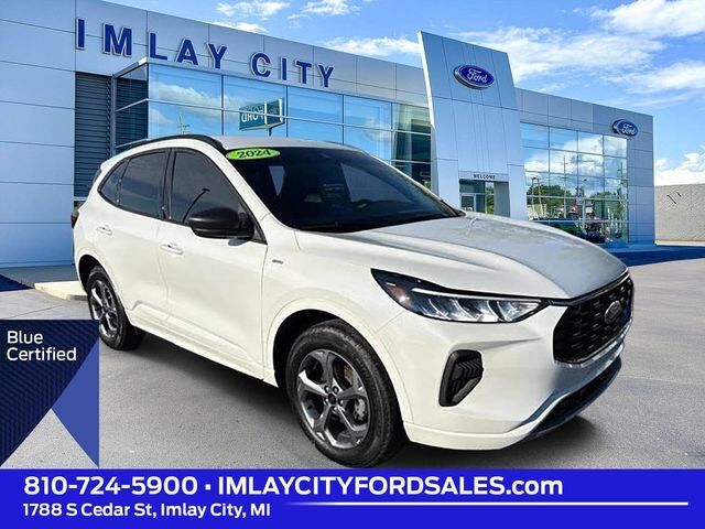 2024 FORD Escape