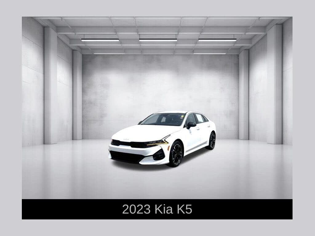 2023 KIA K5