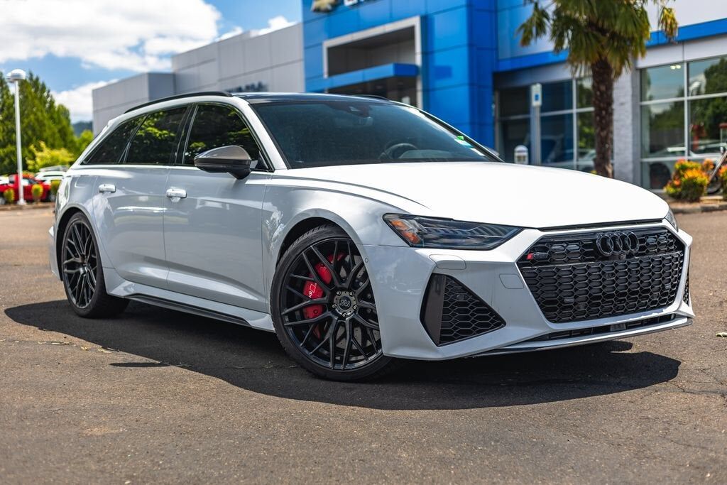 2021 AUDI RS6
