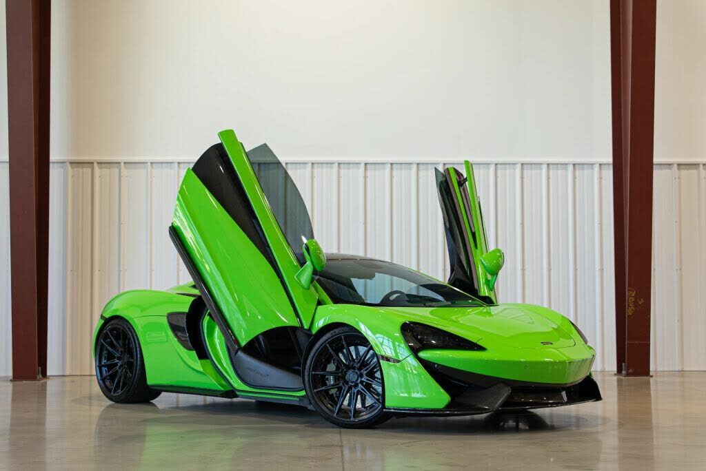 2016 MCLAREN 570S