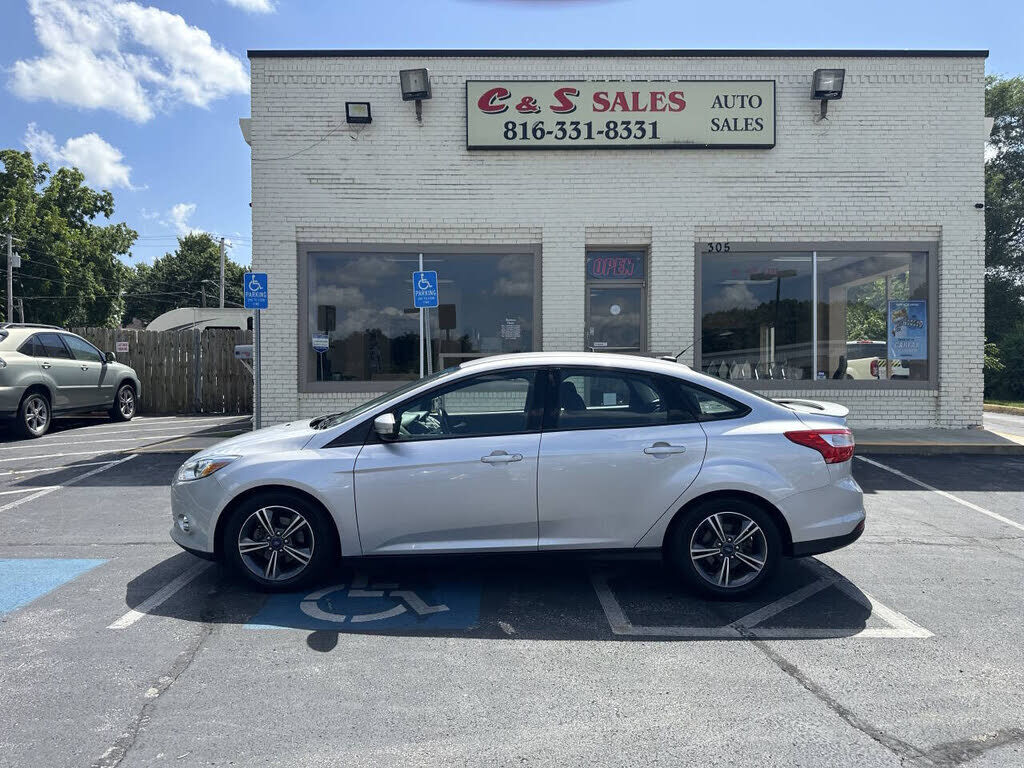 2014 FORD Focus
