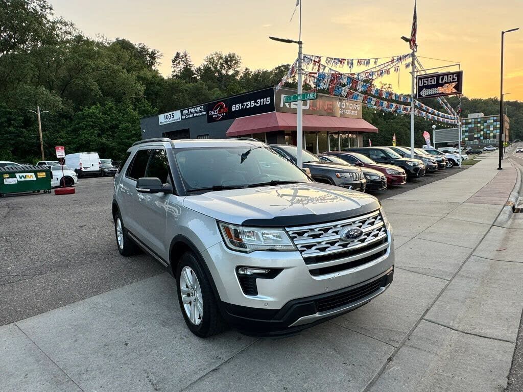 2019 FORD Explorer