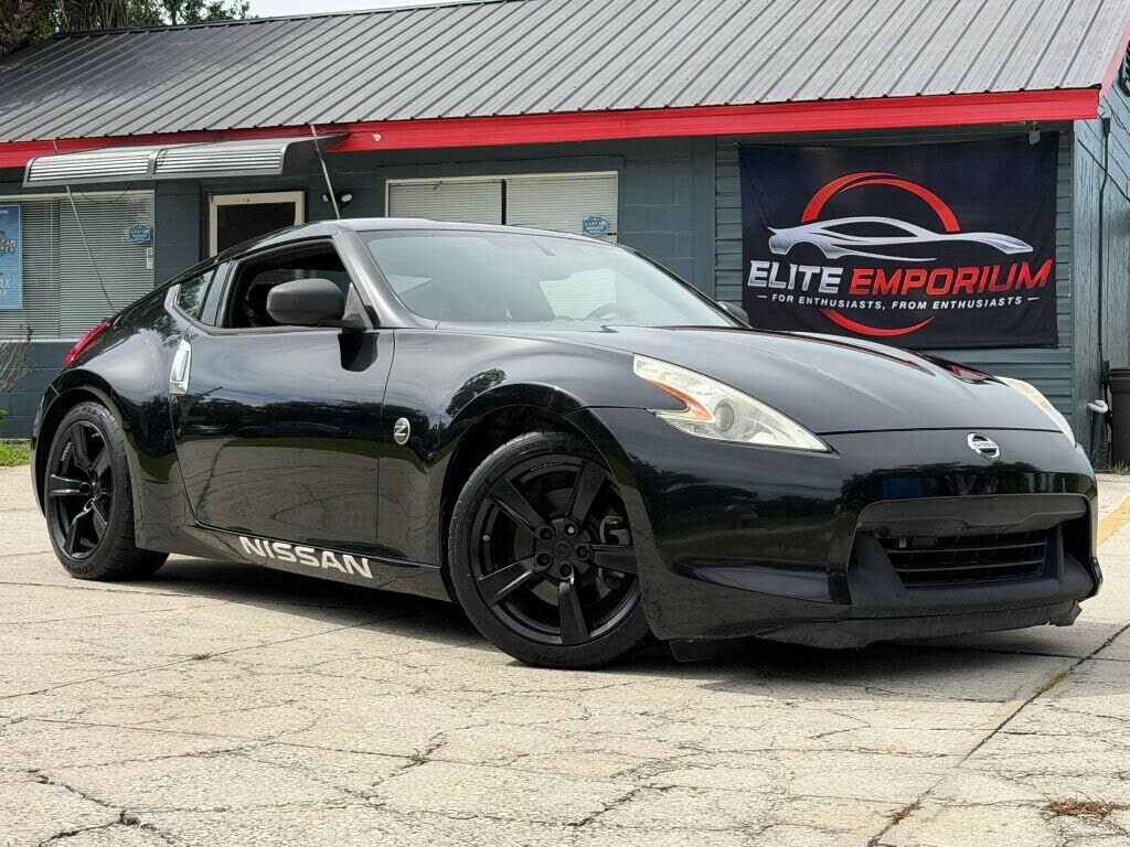 2012 NISSAN 370Z