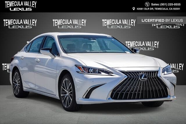 2024 LEXUS ES