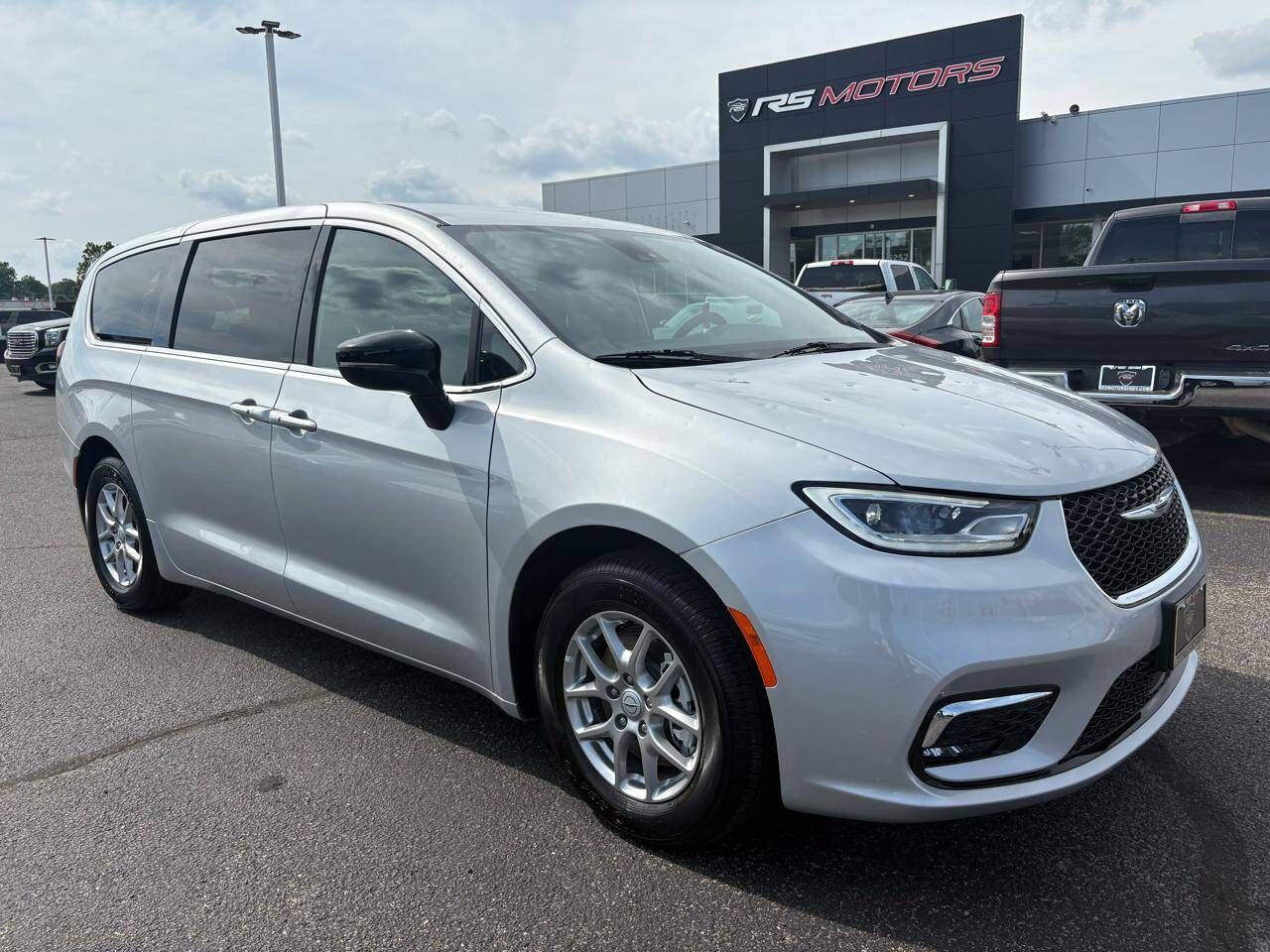 2026 CHRYSLER Pacifica