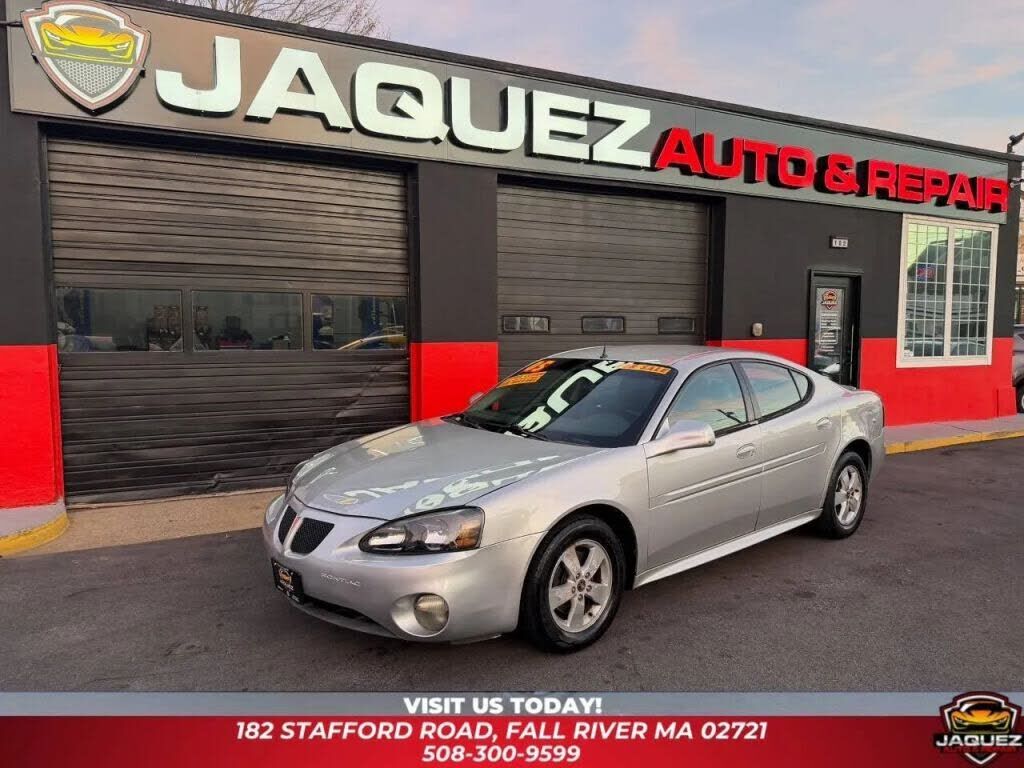 2005 PONTIAC Grand Prix