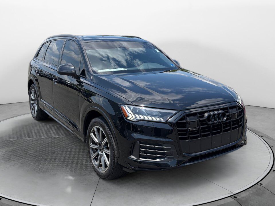2023 AUDI Q7